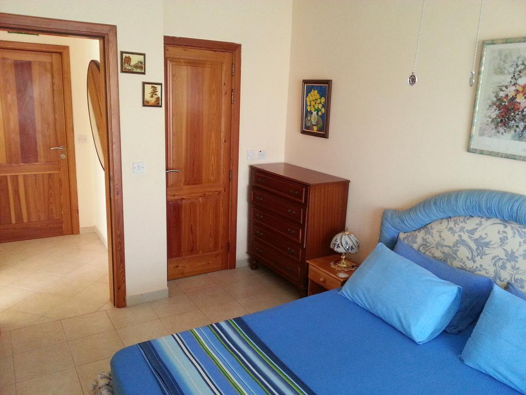 Akwador Guest House Marsaskala Kamer foto