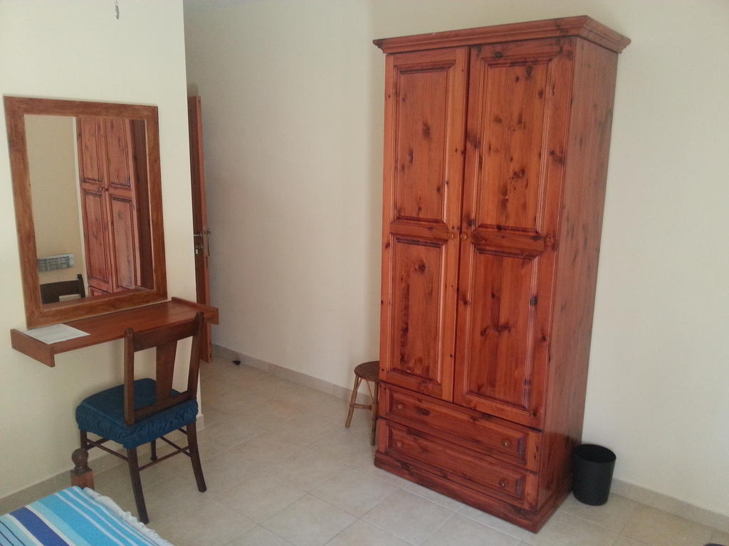 Akwador Guest House Marsaskala Kamer foto