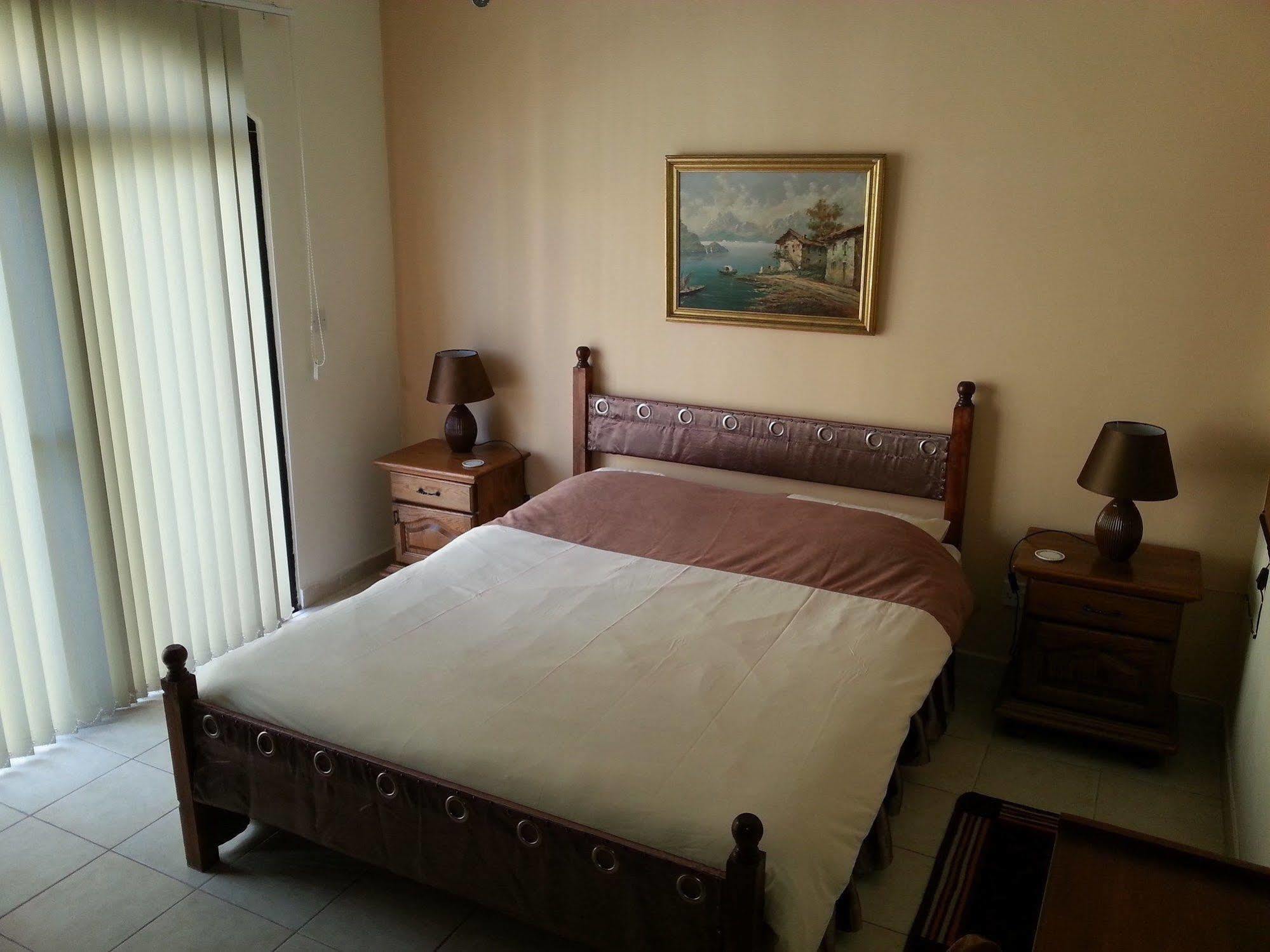 Akwador Guest House Marsaskala Buitenkant foto