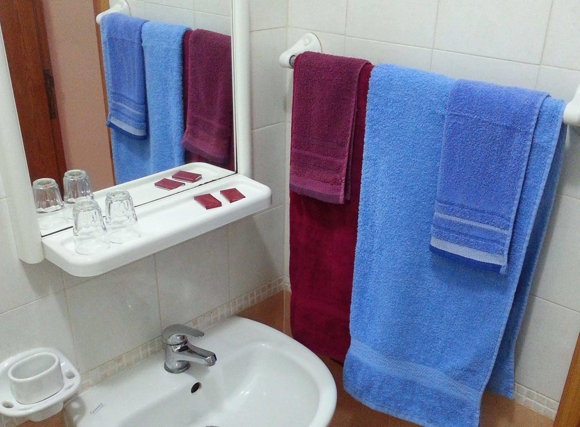 Akwador Guest House Marsaskala Buitenkant foto